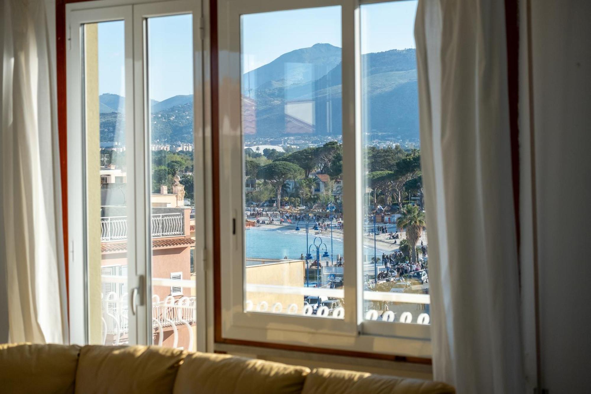 Апартаменты Mondello Sunsea House Экстерьер фото