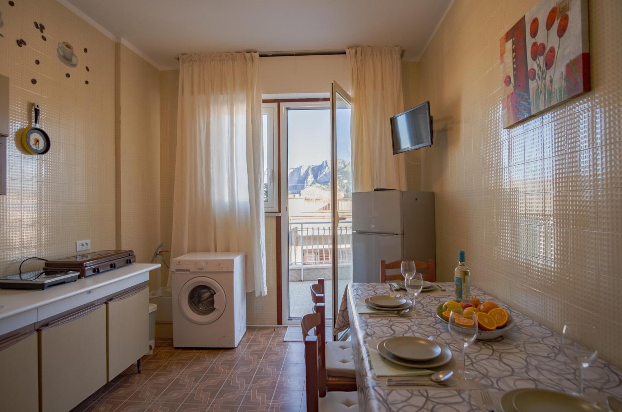 Апартаменты Mondello Sunsea House Экстерьер фото